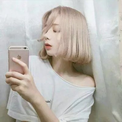 饥饿的地鼠